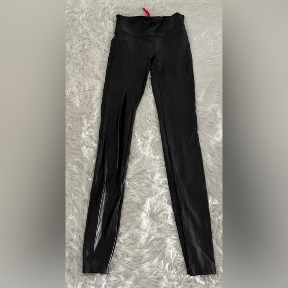 SPANX Women's Faux Leather Leggings‎ Sz M - Picture 2 of 4